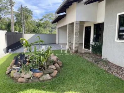 Casa com 3 Quartos à venda, 201m² no Nereu Ramos, Jaraguá do Sul