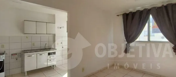 Apartamento com 2 Quartos para alugar, 48m² no Presidente Roosevelt, Uberlândia