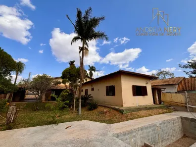 Casa de Condomínio com 3 Quartos à venda, 400m² no Região dos Lagos, Brasília