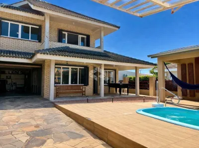Casa com 3 Quartos à venda, 260m² no Rainha Do Mar, Xangri-Lá