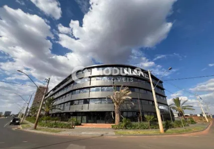Sala Comercial para alugar, 300m² no Shopping Park, Uberlândia