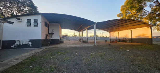 Galpão/Depósito/Armazém para alugar, 900m² no Real Parque, Campinas