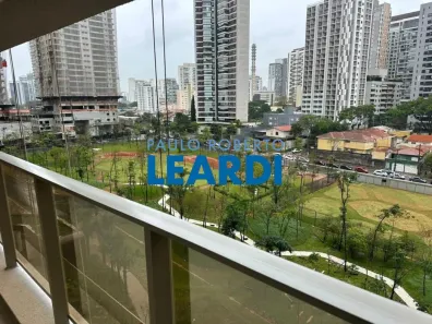 Apartamento com 3 Quartos à venda, 123m² no Jardim das Acácias, São Paulo