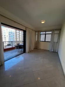 Apartamento com 4 Quartos para alugar, 190m² no Aparecida, Santos