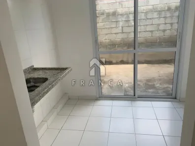 Casa de Condomínio com 2 Quartos para alugar, 57m² no Jardim Colônia, Jacareí