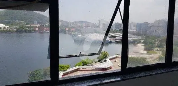 Sala Comercial à venda, 26m² no Centro, Niterói