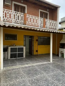 Sobrado com 1 Quarto à venda, 144m² no Indaiá, Caraguatatuba