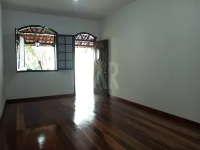 Casa com 2 Quartos para alugar, 200m² no Itapoã, Belo Horizonte