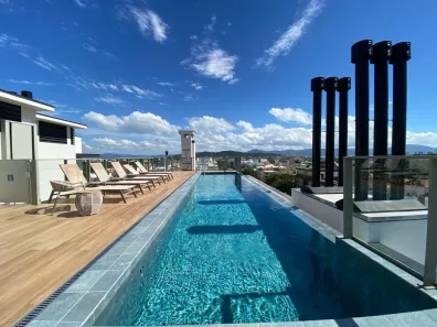 Apartamento com 2 Quartos à venda, 76m² no Jurerê, Florianópolis