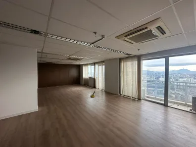 Sala Comercial para alugar, 526m² no Continental, Osasco