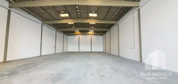 Galpão/Depósito/Armazém para alugar, 750m² no Sarandi, Porto Alegre