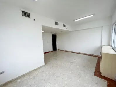 Sala Comercial para alugar, 28m² no Liberdade, São Paulo