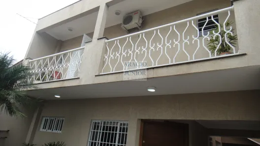 Sobrado com 3 Quartos à venda, 186m² no São Luiz, Americana