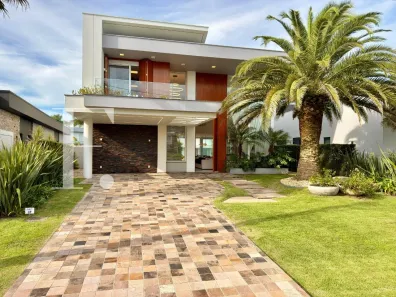 Sobrado com 5 Quartos à venda, 420m² no XANGRI-LÁ, Xangri-Lá