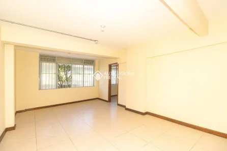 Ponto Comercial à venda, 89m² no São Geraldo, Porto Alegre