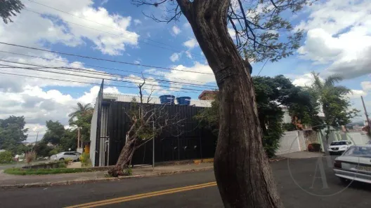 Ponto Comercial para venda ou aluguel, 489m² no Jardim Santa Rosália, Sorocaba