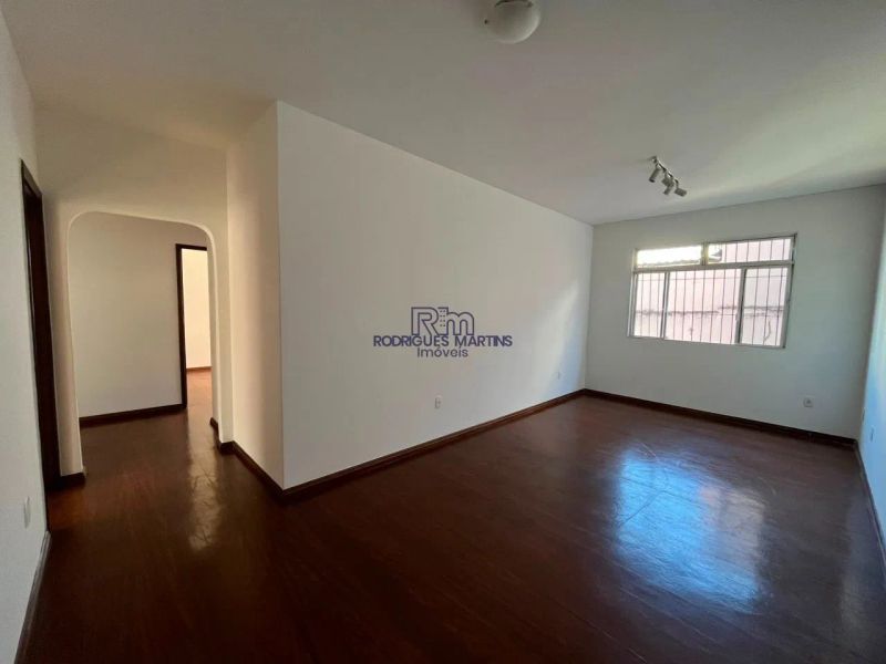 Apartamento com 3 quartos — Caiçaras, Belo Horizonte