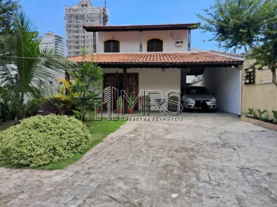 Casa com 4 Quartos à venda, 200m² no Canto do Forte, Praia Grande