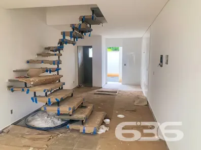 Sobrado com 2 Quartos à venda, 78m² no Aventureiro, Joinville
