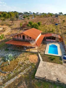 Fazenda/Sítio com 3 Quartos à venda, 450m² no , Itatiaiuçu