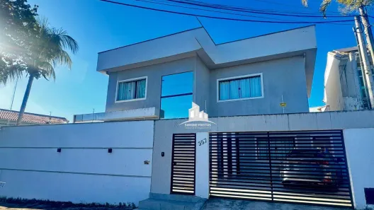 Casa com 4 Quartos à venda, 268m² no Jardim Amália, Volta Redonda