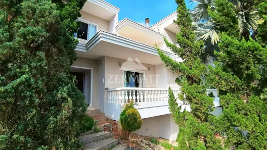 Casa com 3 Quartos à venda, 402m² no Itoupava Norte, Blumenau