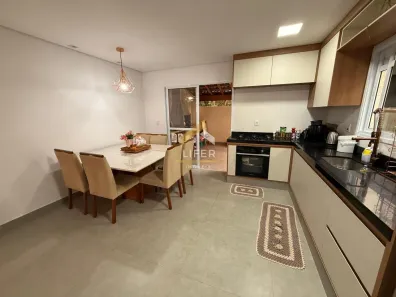 Casa de Condomínio com 3 Quartos à venda, 107m² no , Louveira