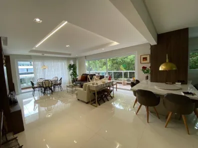 Apartamento com 3 Quartos à venda, 140m² no Jurerê Internacional, Florianópolis