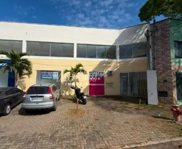 Sala Comercial para alugar, 242m² no Nova América, Piracicaba