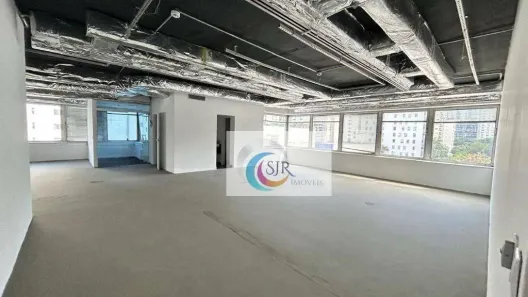 Sala Comercial para alugar, 133m² no Itaim Bibi, São Paulo