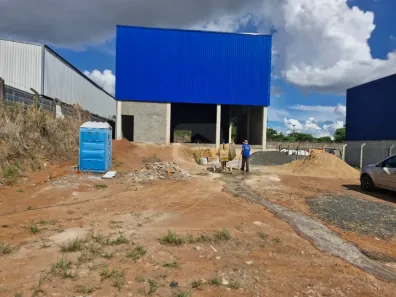 Galpão/Depósito/Armazém para alugar, 520m² no Distrito Industrial, Uberlândia