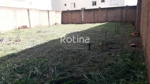 Lote/Terreno à venda, 360m² no Segismundo Pereira, Uberlândia