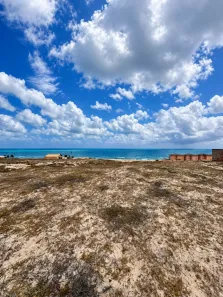 Lote/Terreno à venda, 420m² no Uruaú, Beberibe