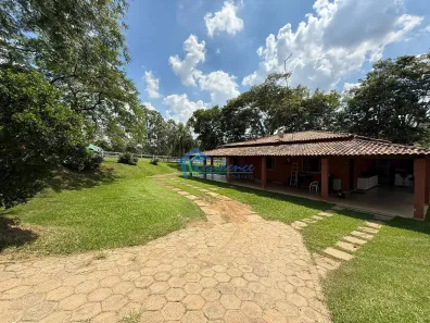 Fazenda/Sítio com 4 Quartos para alugar, 350m² no Elias Fausto, Elias Fausto