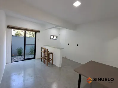 Apartamento com 2 Quartos para alugar, 42m² no Rondônia, Novo Hamburgo
