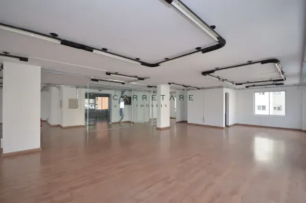 Sala Comercial para alugar, 192m² no Centro, Curitiba