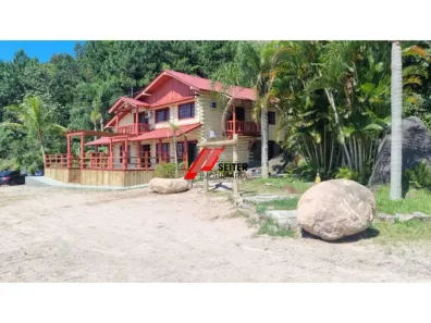 Casa para alugar, 352m² no Vargem Pequena, Florianópolis