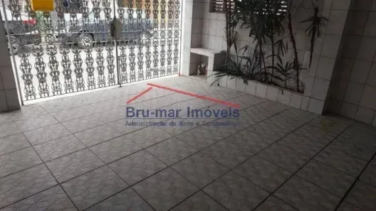 Sobrado com 3 Quartos à venda, 180m² no Vila Mathias, Santos