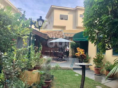 Casa de Condomínio com 4 Quartos à venda, 328m² no Bairro das Palmeiras, Campinas