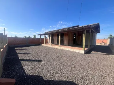 Casa com 2 Quartos à venda, 300m² no Janaína, Balneário Gaivota