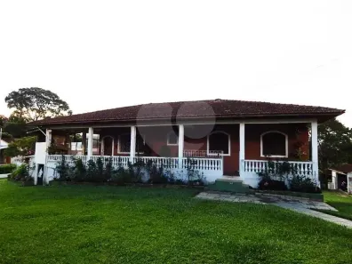Fazenda/Sítio com 3 Quartos para alugar, 300m² no Parque Alvorada, Embu-Guaçu