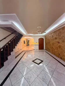 Sobrado com 4 Quartos para alugar, 280m² no Parque São Rafael, São Paulo