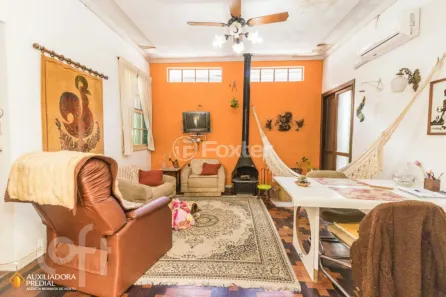 Casa com 3 Quartos à venda, 198m² no Petrópolis, Porto Alegre