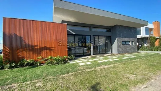 Casa de Condomínio com 3 Quartos à venda, 141m² no XANGRI-LÁ, Xangri-lá