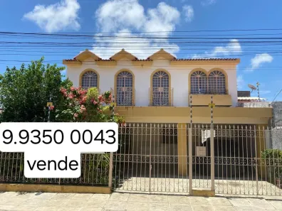 Casa com 4 Quartos à venda, 200m² no Poço, Maceió