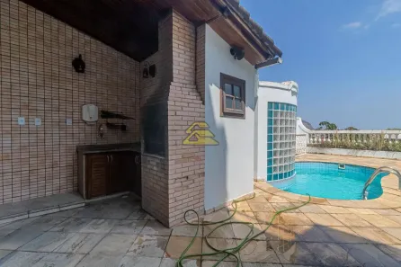 Casa de Condomínio com 3 Quartos à venda, 241m² no Anil, Rio de Janeiro
