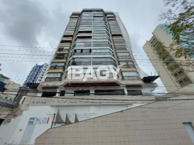 Apartamento com 3 Quartos para alugar, 134m² no Agronômica, Florianópolis