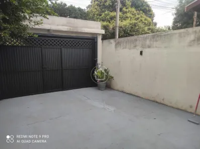 Casa com 2 Quartos à venda, 111m² no Vila Angelica, Jardim