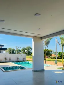 Casa de Condomínio com 4 Quartos à venda, 450m² no Riviera de Santa Cristina 13, Paranapanema