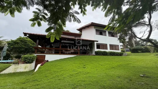 Casa de Condomínio com 4 Quartos à venda, 304m² no Alpes Suiços, Gravatá